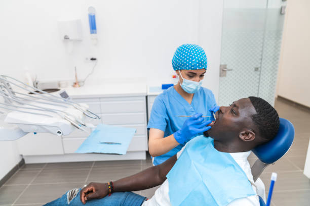 Best Emergency Tooth Extraction in Gnadenhutten, OH